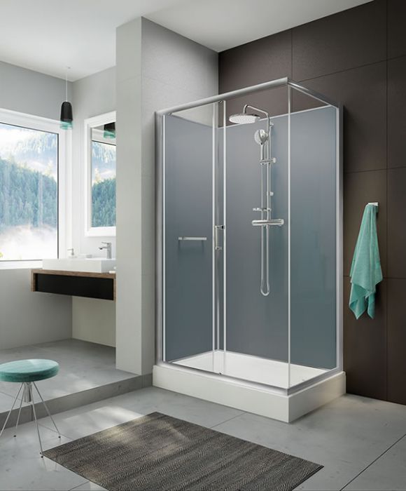 Wersja kabiny prysznicowej w kolorze srebrnym błyszczącym z tylnymi ścianami w kolorze srebrnym